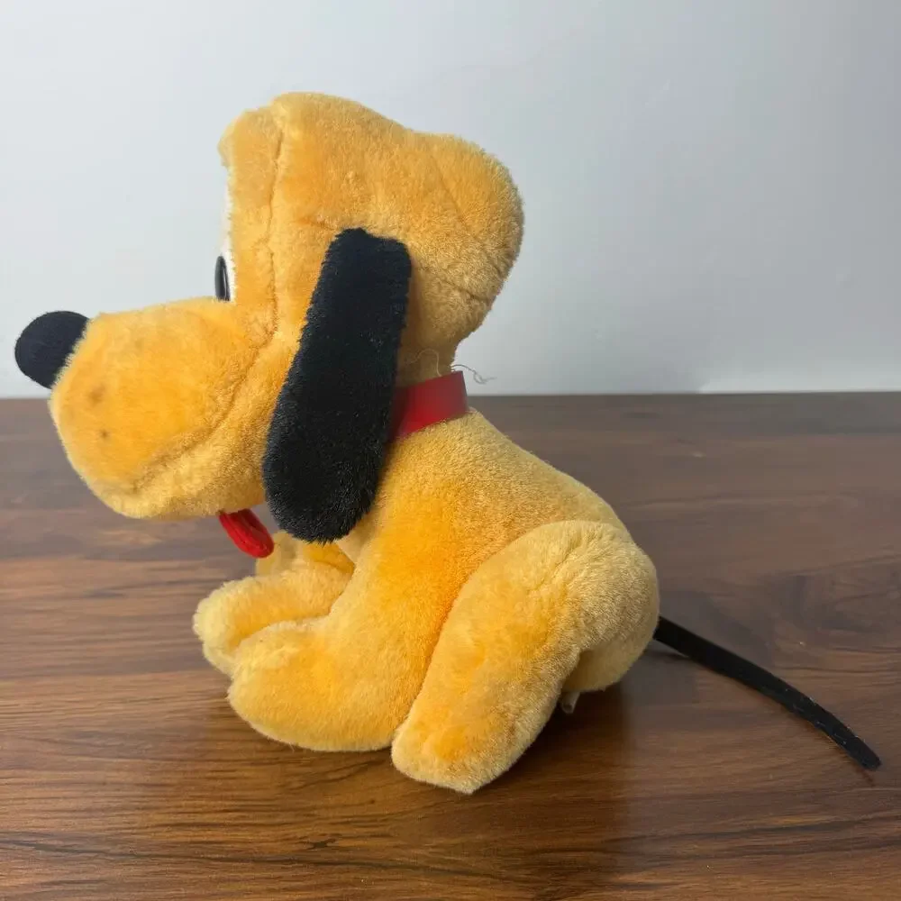 Disney Parks Vintage Pluto Plush Stuffed Animal Red Collar Disneyland‎ WDW